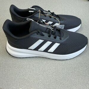 NEW Adidas Cloudfoam Comfort Sneakers Men's Size 10 Black & White Running Shoes